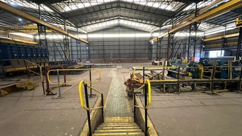 Trident Steel, 42 Woldebeest Avenue, Roodekop has a 2700m² Warehouse Available To let (3)